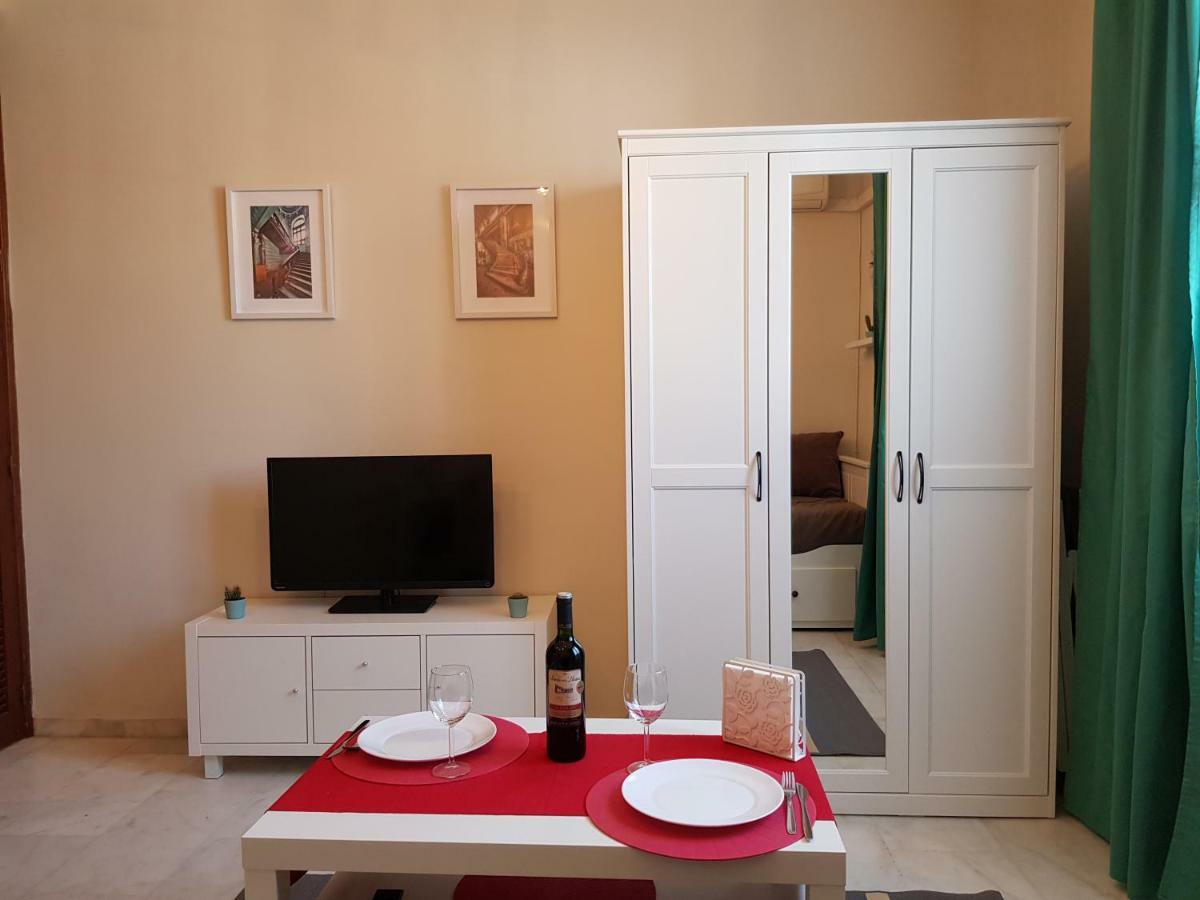 **** Genuar Apartments Malaga Center Luaran gambar